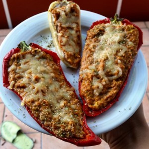 Paprika mit Thunfischfüllung